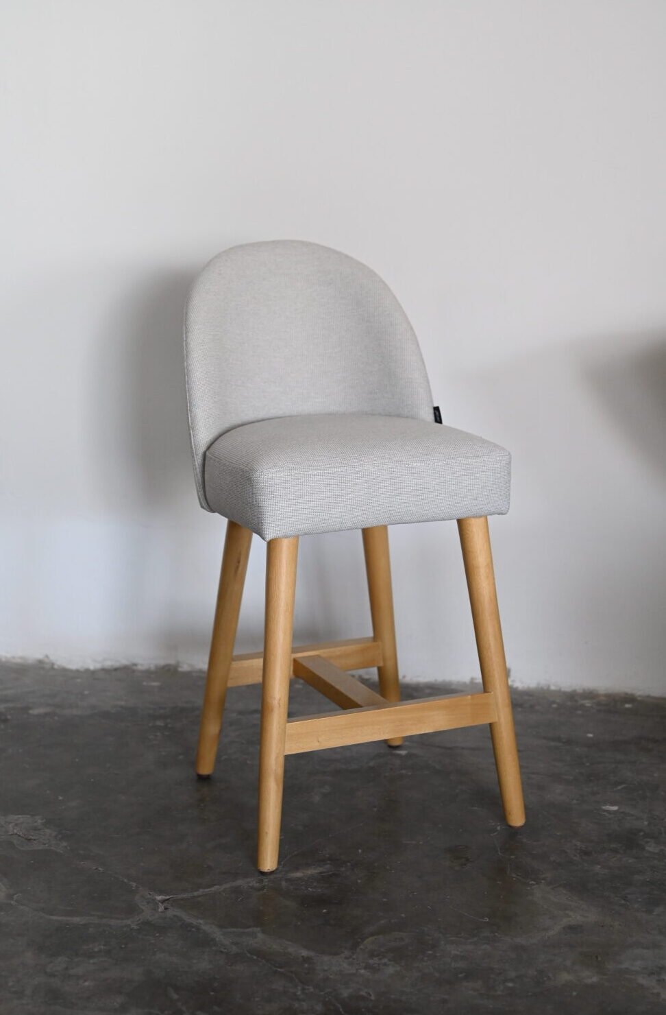 eames bar stool