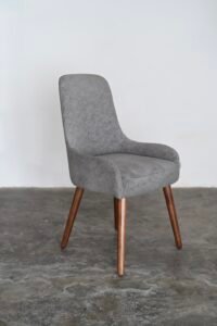 AUNT CHAIR