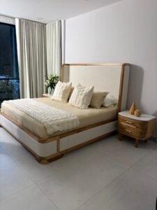 Walt bed king